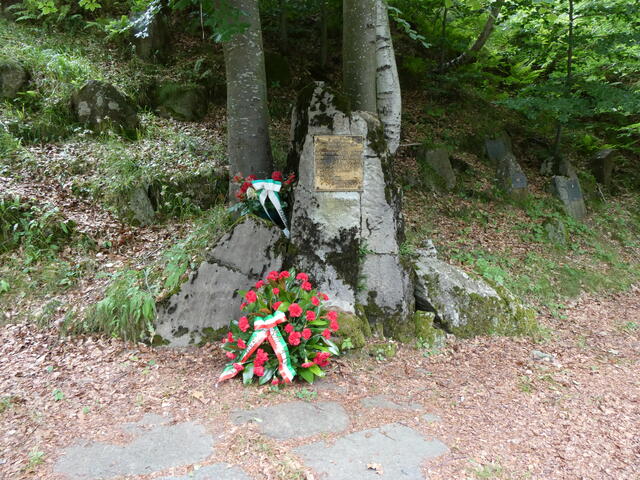 monumento commemorativo della Fossa Comune