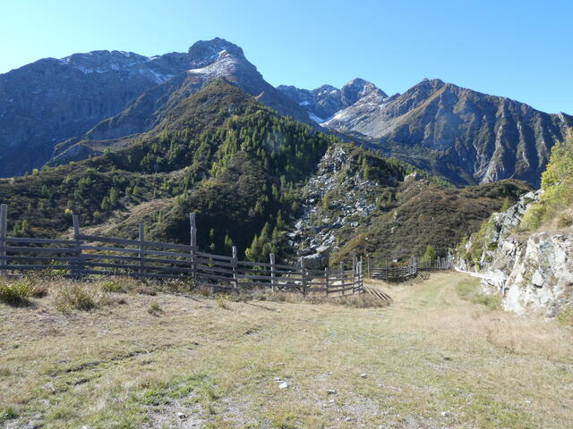 la pista da sci che scende da Punta Tulmet